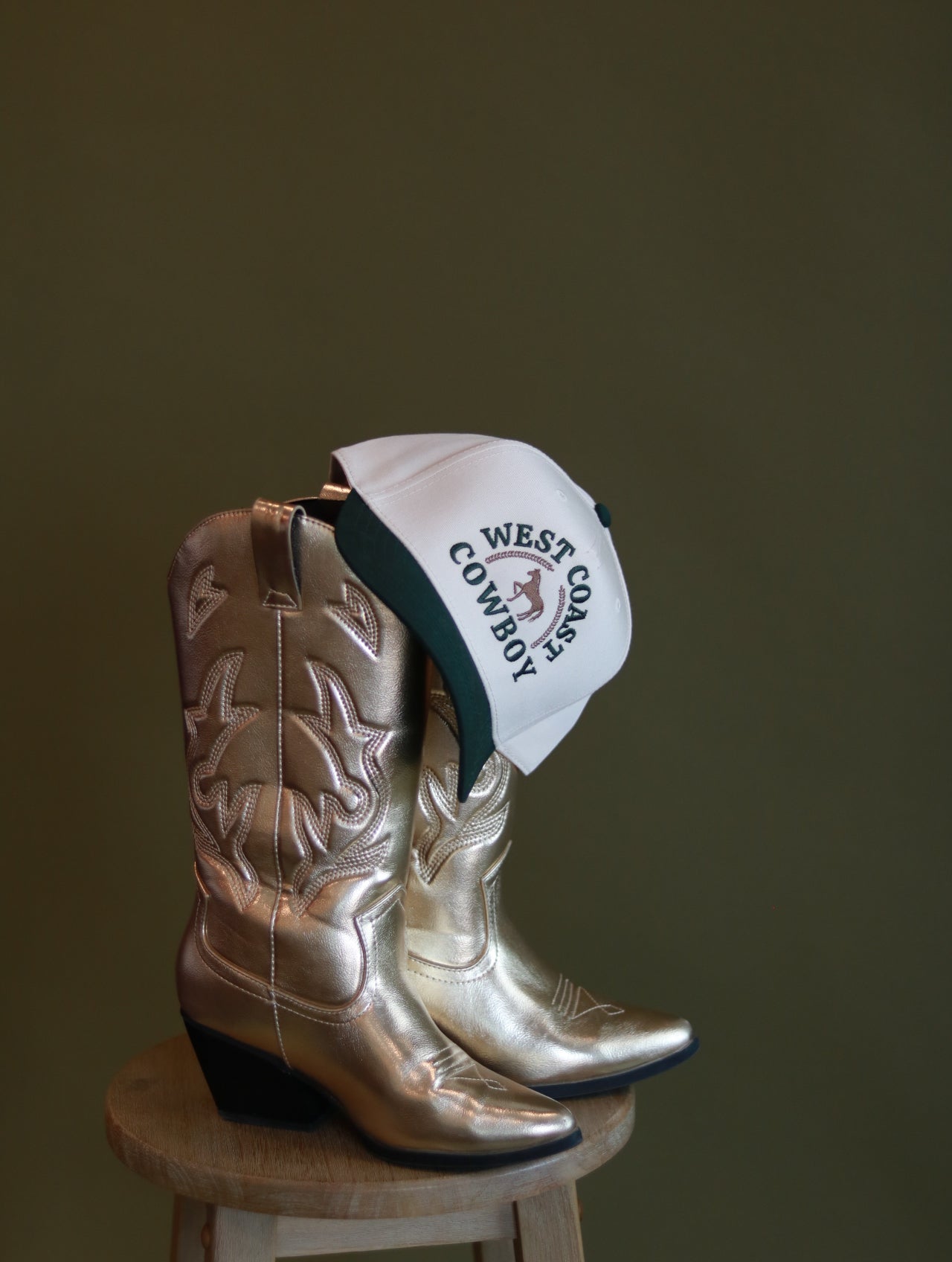 Electric Rodeo: West Coast Cowboy
