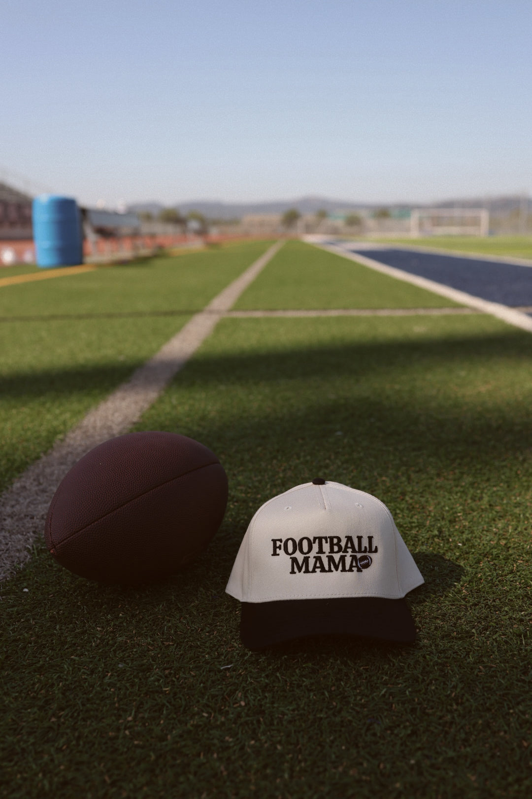 GAMEDAY- Football mama