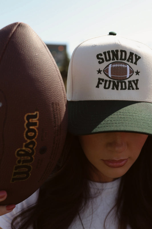 GAMEDAY- Sunday Funday